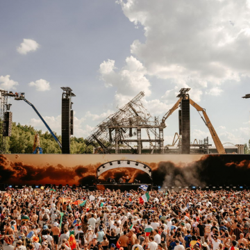 Tomorrowland_nuevomainstage_unite_2025.png