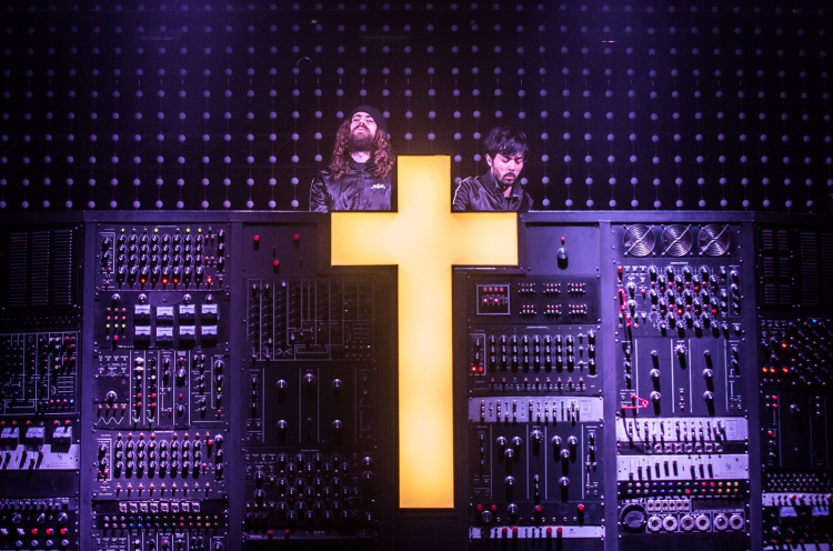 Justice estrena 'Alakazam!', una nueva pista de su proximo álbum