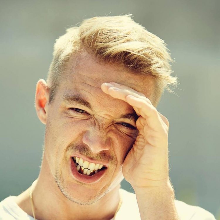 Diplo experimenta con el Drum & Bass en 'Bang Bang'