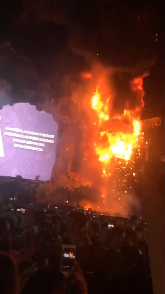 GRAN INCENDIO EN TOMORROWLAND BARCELONA